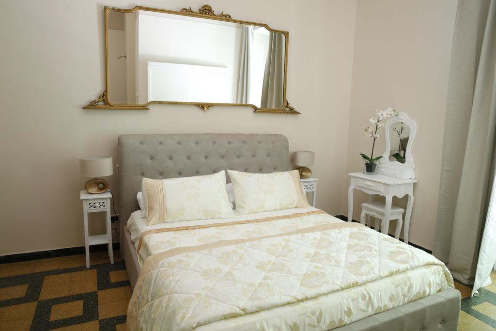 Lucca Relais Bed & Breakfast Bilik gambar
